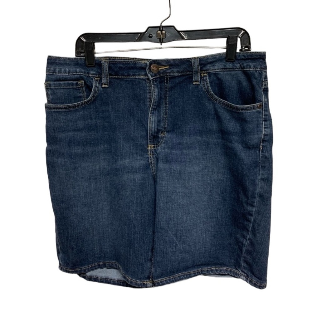 Lee denim jean shorts dark blue five pockets Size 16
